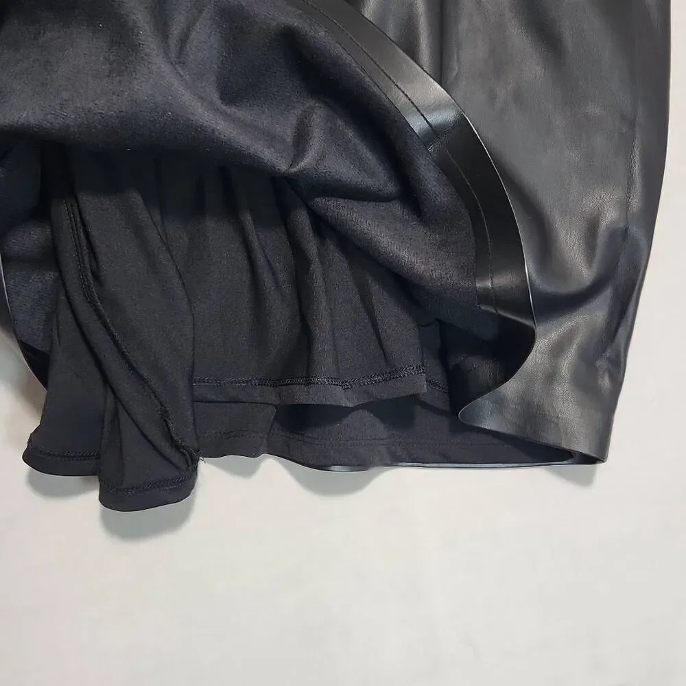 Brand New Express Women's Size XL Black Faux Leather Lined Mini Skirt Party